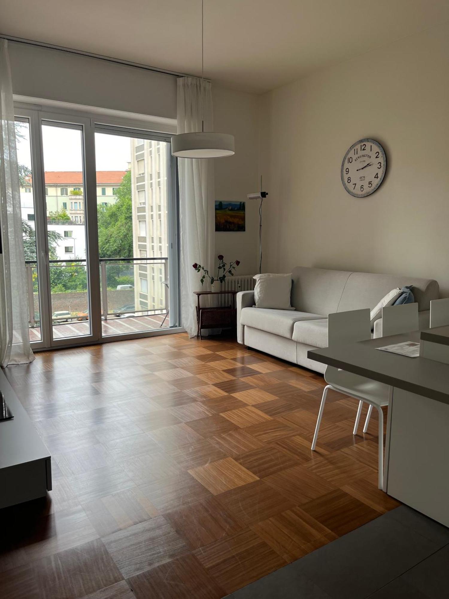 La Bella Milano-Les Nubles Sabotino Apartment Bagian luar foto